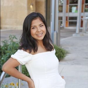 Meet your Posher, Zohet